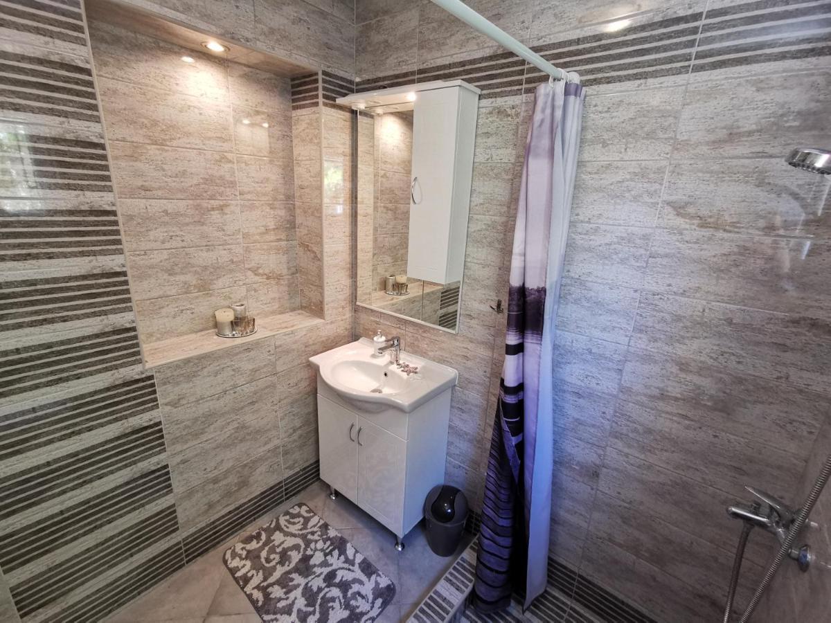 Apartments Lea 2 Малинска Экстерьер фото